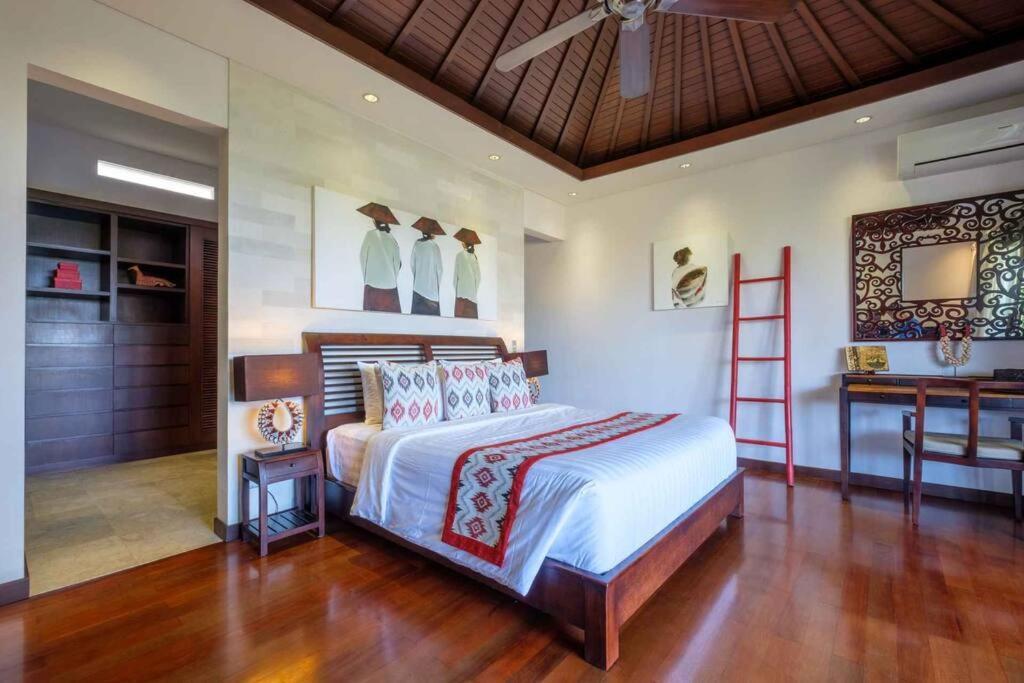 Kejora Beachfront Estate Sanur -Stunning Villa Eleven Экстерьер фото