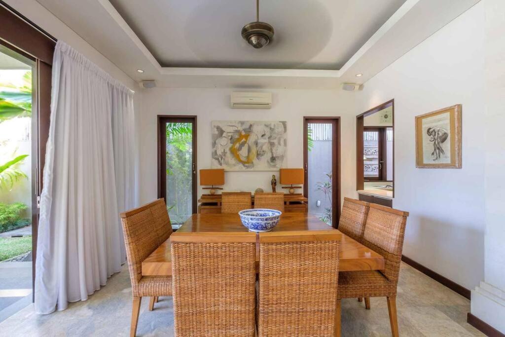 Kejora Beachfront Estate Sanur -Stunning Villa Eleven Экстерьер фото
